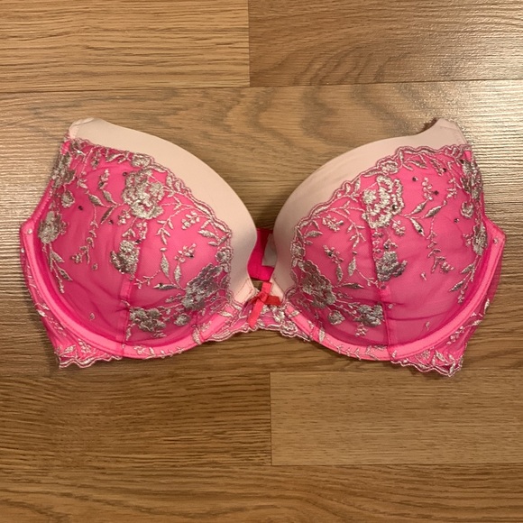 Victoria's Secret Other - NWOT Victoria’s Secret Dream Angels Push Up Silver Embroidery Lace Never Worn